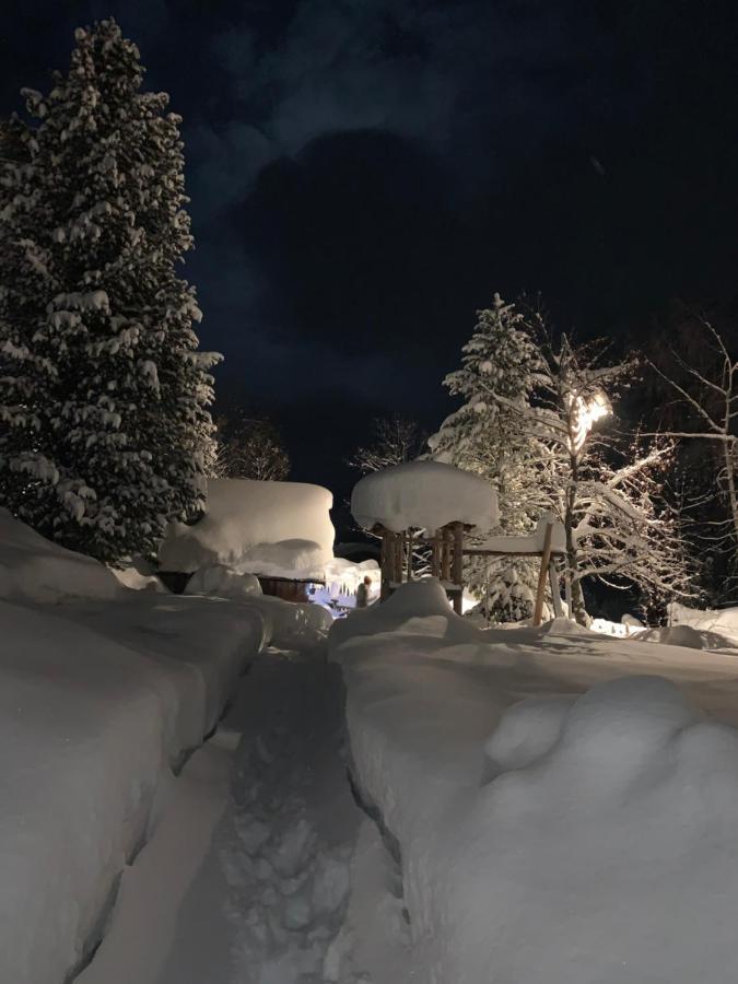 Appartamenti Chalet Orchidea Canazei Esterno foto