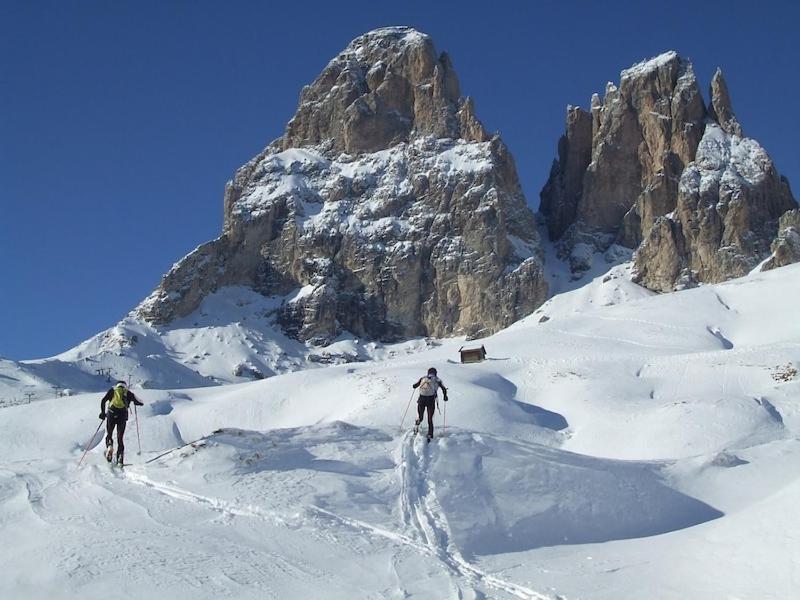 Appartamenti Chalet Orchidea Canazei Esterno foto