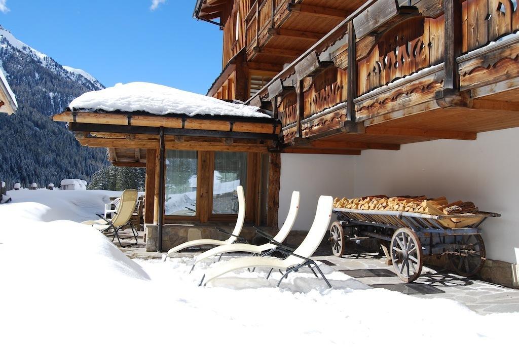 Appartamenti Chalet Orchidea Canazei Esterno foto